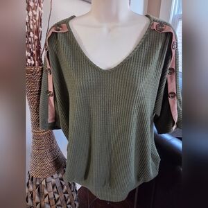 PerSeption Concept Olive Green Button-Accent Sweater